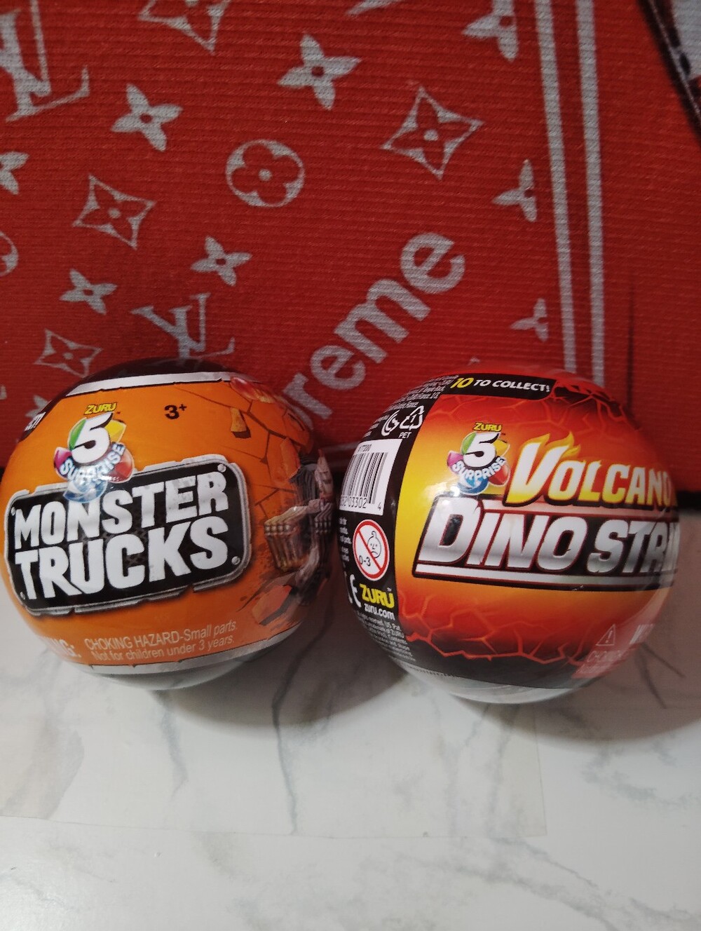 Zuru Monster Trucks & Volcano Dino Strikers Surprise Balls - Orange